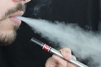 What is in E-Cig Vapour?